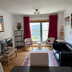  Apartamento Parque Nações River View ,free Wifi